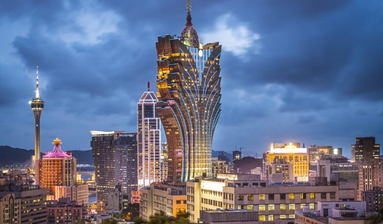 grand-lisboa-makao-china-best-hotels-wallpaper (1)